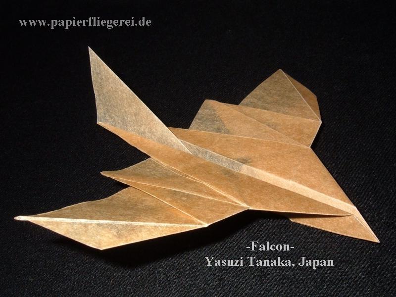 Papierflieger, Falcon-Japan